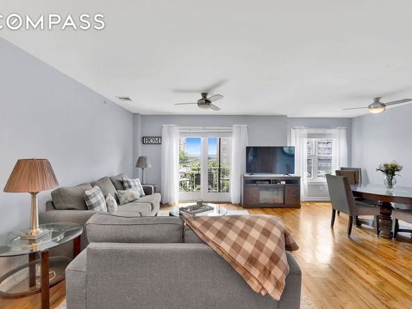 102-20 Rockaway Beach Boulevard 3C, Queens NY 11694