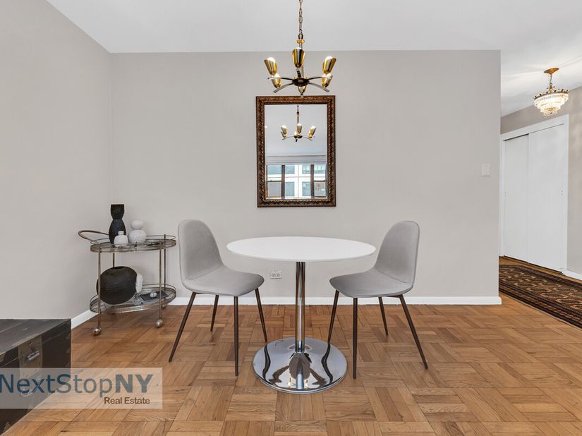 235 East 57th Street 12D, New York NY 10022