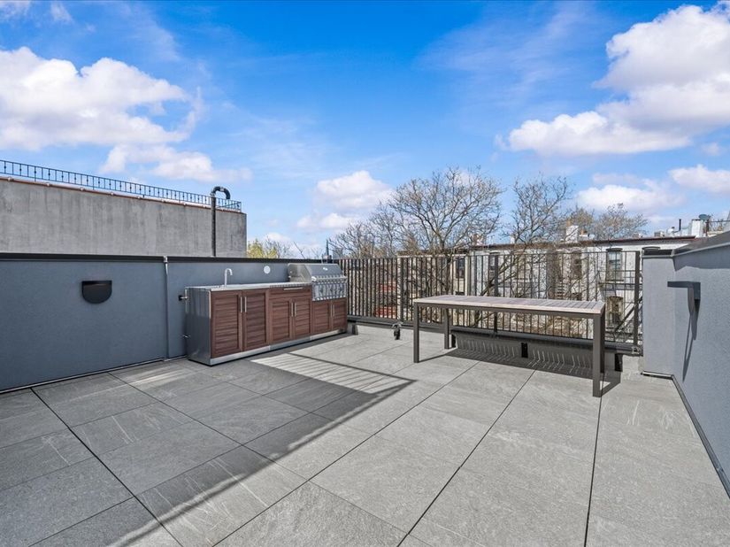 147 Luquer Street 3, Brooklyn NY 11231