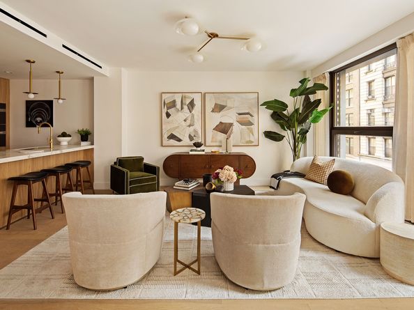 16 West 18th Street 9, New York NY 10011