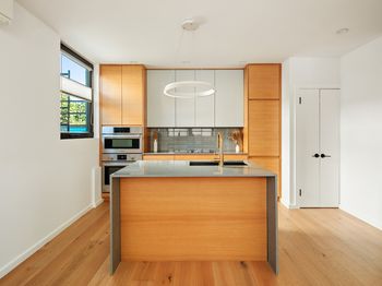 20-48 Steinway Street