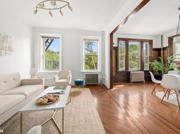 4404 6th Avenue 3B, Brooklyn NY 11220