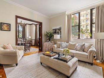 2 East End Avenue