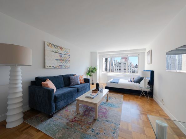 401 East 86th Street 12L, New York NY 10028