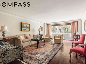 10 East 70th Street