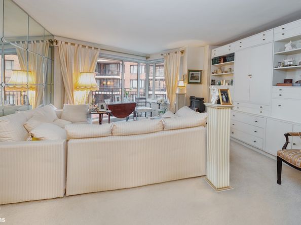 60 Sutton Place S 7FS, New York NY 10022