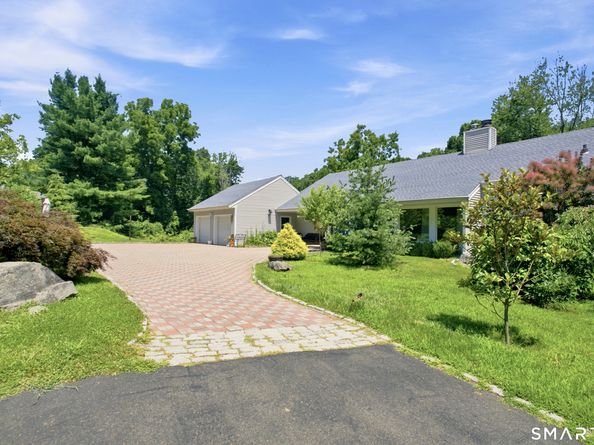 71 Blackberry Drive, Stamford CT 06903