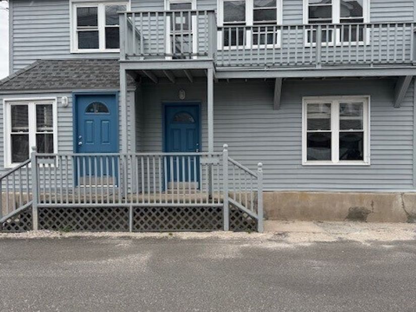2142-2144 Fairfield Beach Road, Fairfield CT 06824