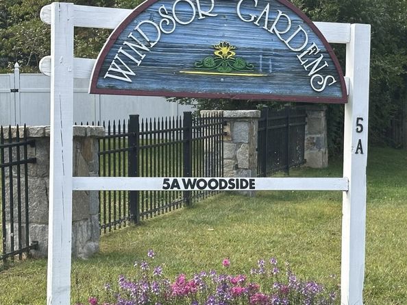 5 Woodside Avenue F65, Danbury CT 06810