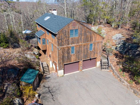 11 Spruce Mountain Trail, Danbury CT 06810