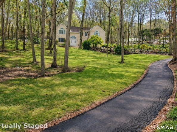 123-A Peaceable Street, Redding CT 06896