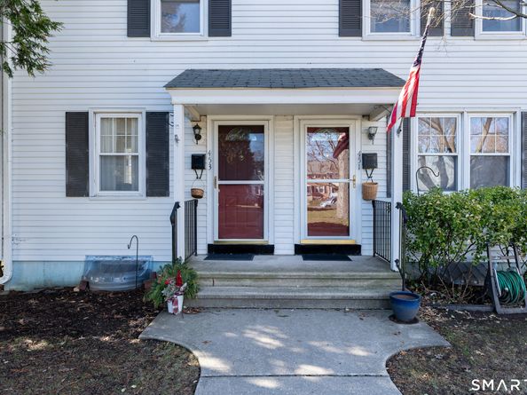 453 Sylvan Knoll Road, Stamford CT 06902