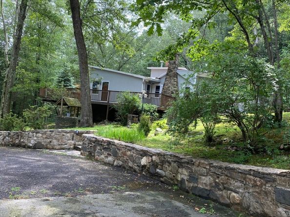 134 Delaware Road, Easton CT 06612