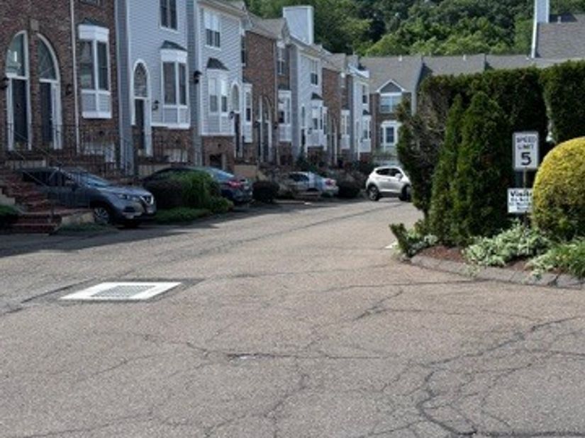 2612 North Avenue E9, Bridgeport CT 06604