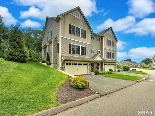 184 Wells View Road 184, Shelton CT 06484