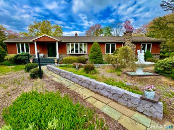 22 Larkspur Drive