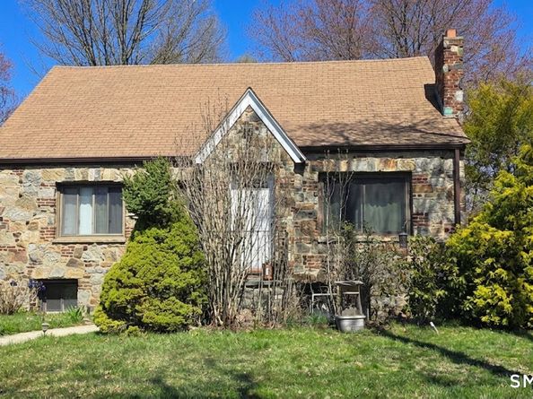 86 Placid Avenue, Stratford CT 06615