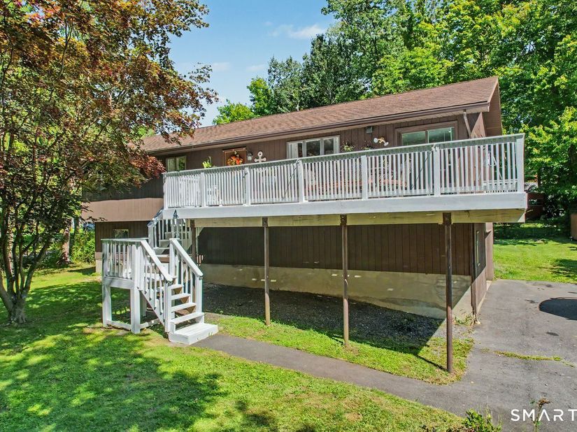 4 Clement Road, New Fairfield CT 06812