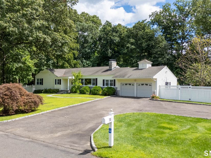 70 Blanchard Road, Easton CT 06612