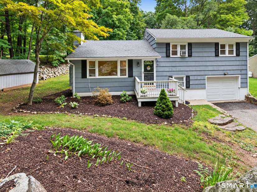 13 Ball Pond Road, Danbury CT 06811