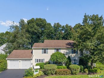 5 Pequot Court