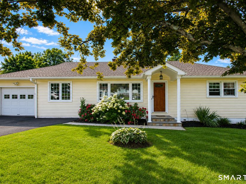 4 Muller Street, New Fairfield CT 06812