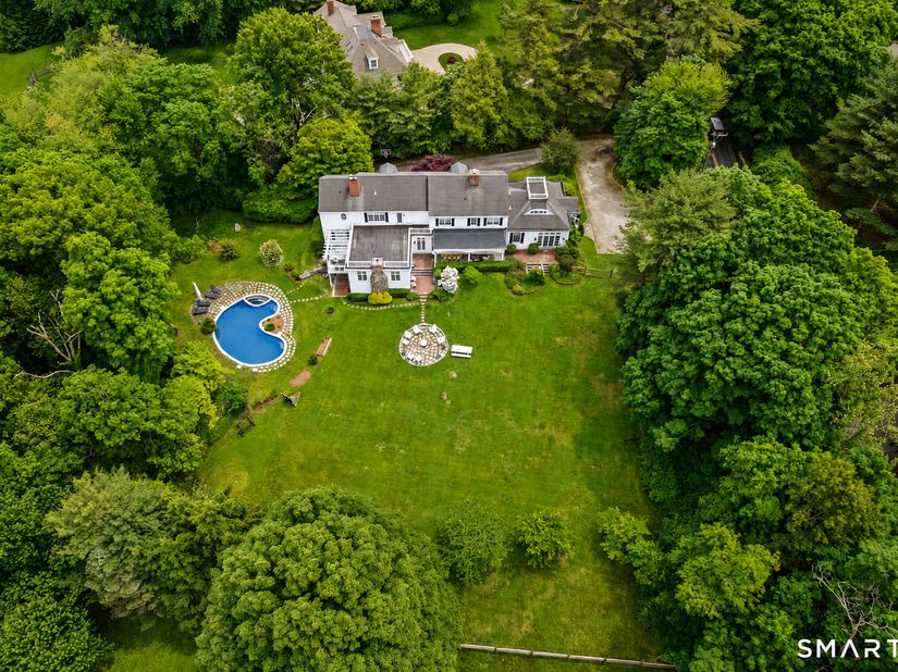 125 West Road, New Canaan CT 06840