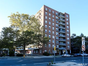 444 Bedford Street