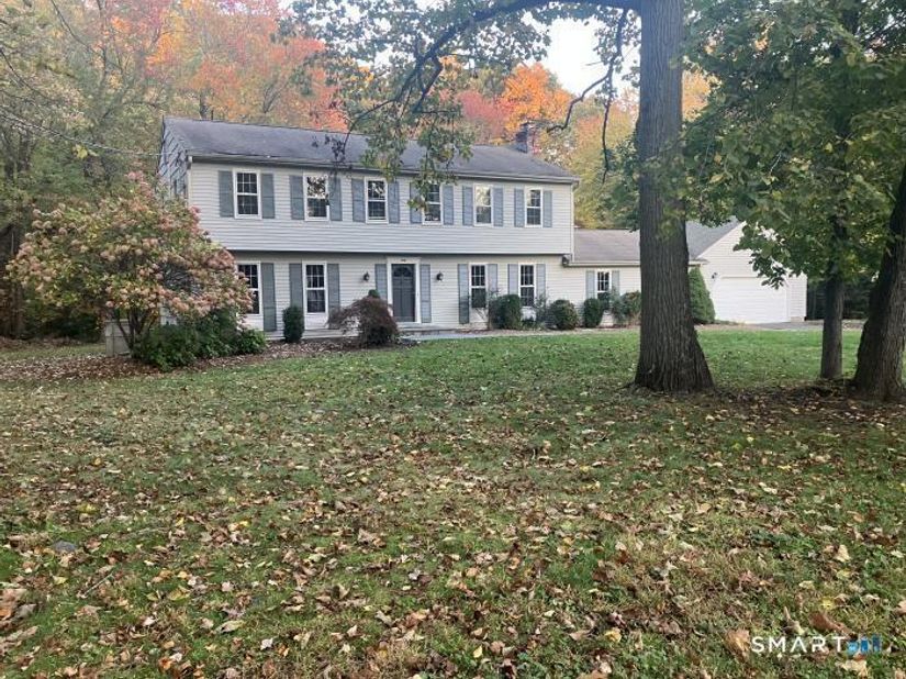 40 Sturbridge Lane, Trumbull CT 06611