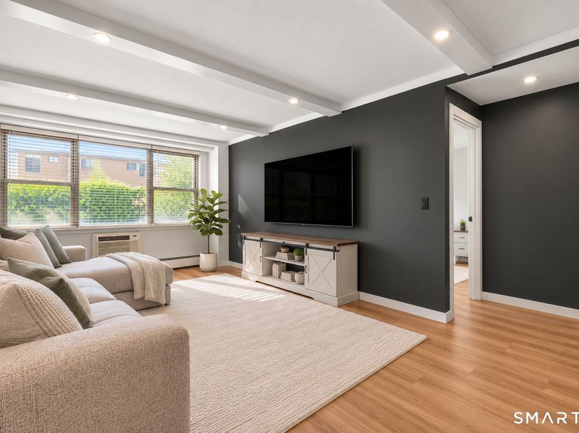 65 Glenbrook Road 1E, Stamford CT 06902