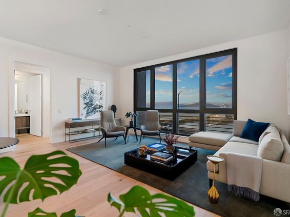 1 Bristol Court 208, San Francisco CA 94130