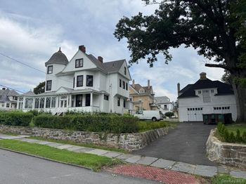 101 Summit Avenue