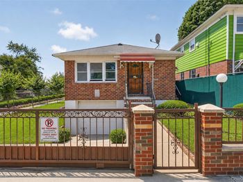 2366 95TH Street