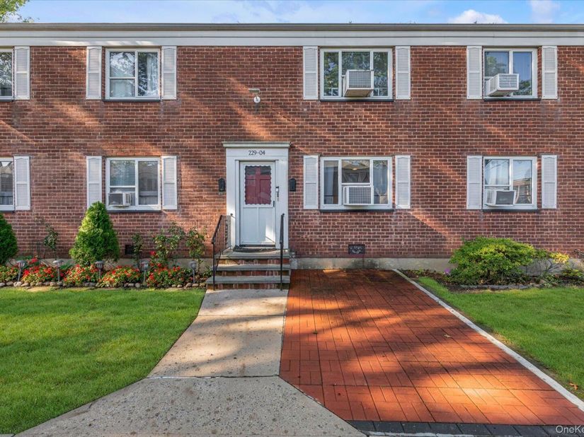 229-04 Hillside Avenue 1st Floor, Queens Village NY 11427