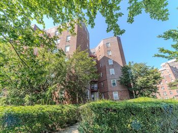 902 Ocean Parkway