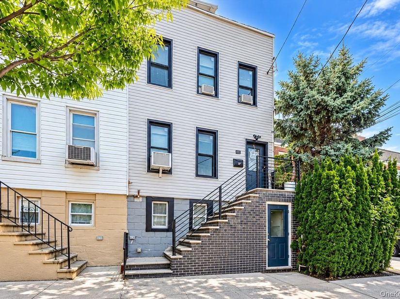 1321 Balcom Avenue 1, Bronx NY 10461