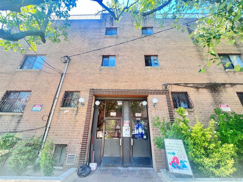56-16 Seabury Street 2A, Elmhurst NY 11373