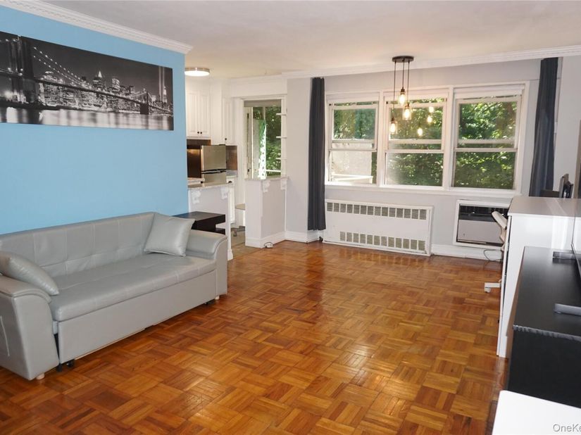 385 McLean Avenue 1G, Yonkers NY 10705