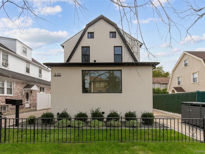 310 150th Street, Whitestone NY 11357