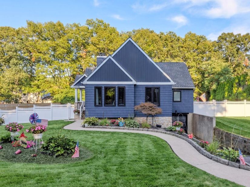 39 Sharon Drive, Coram NY 11727