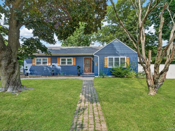 249 Bay Shore Road, Bay Shore NY 11706