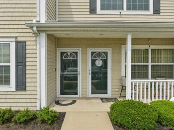 1120 Willow Lane