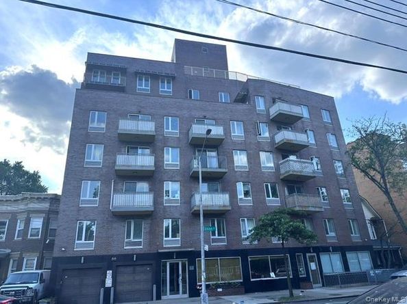 3226 Union Street 5E, Flushing NY 11354