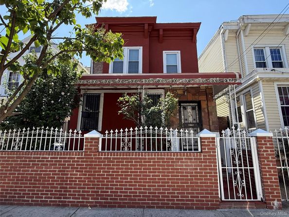 102-08 39th Avenue, Corona NY 11368
