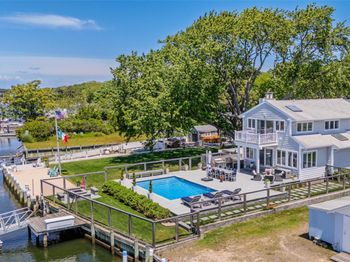 81 Beach Road