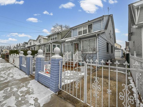 19028 118th Avenue, Saint Albans NY 11412