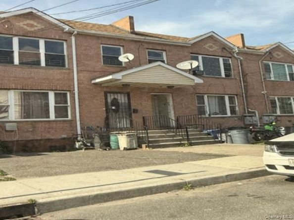 3020 Lewmay Road, Far Rockaway NY 11691