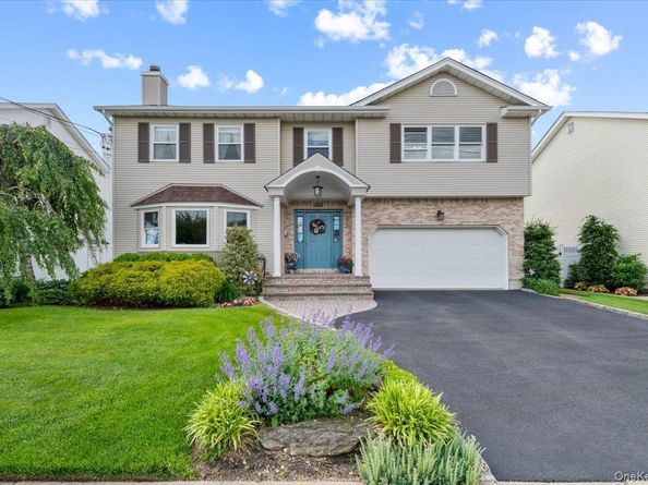 2442 6th Avenue, East Meadow NY 11554