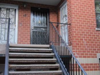 49 Lott Street
