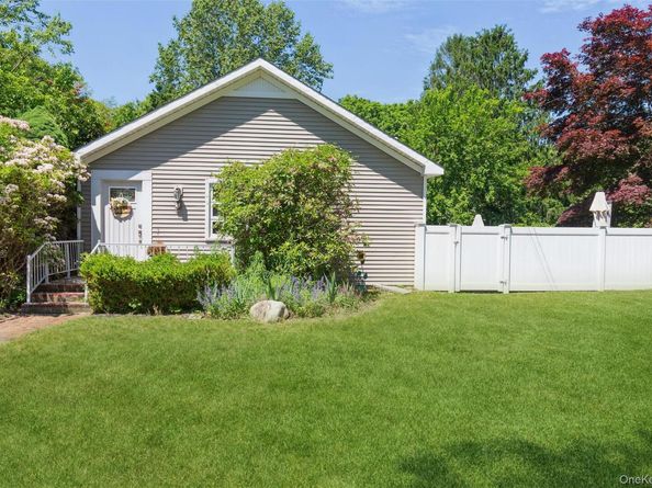 5 Olive Street, Rocky Point NY 11778